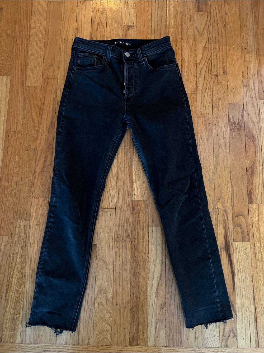 EUC Denim Forum Washed Black Yoko High Rise Slim skinny jeans Aritzia 25